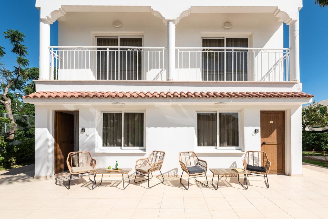 Fig Tree Z Holiday Resort Paralimni Exteriör bild